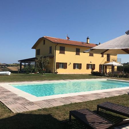 B&B Villa Olesia Ostra Exterior photo
